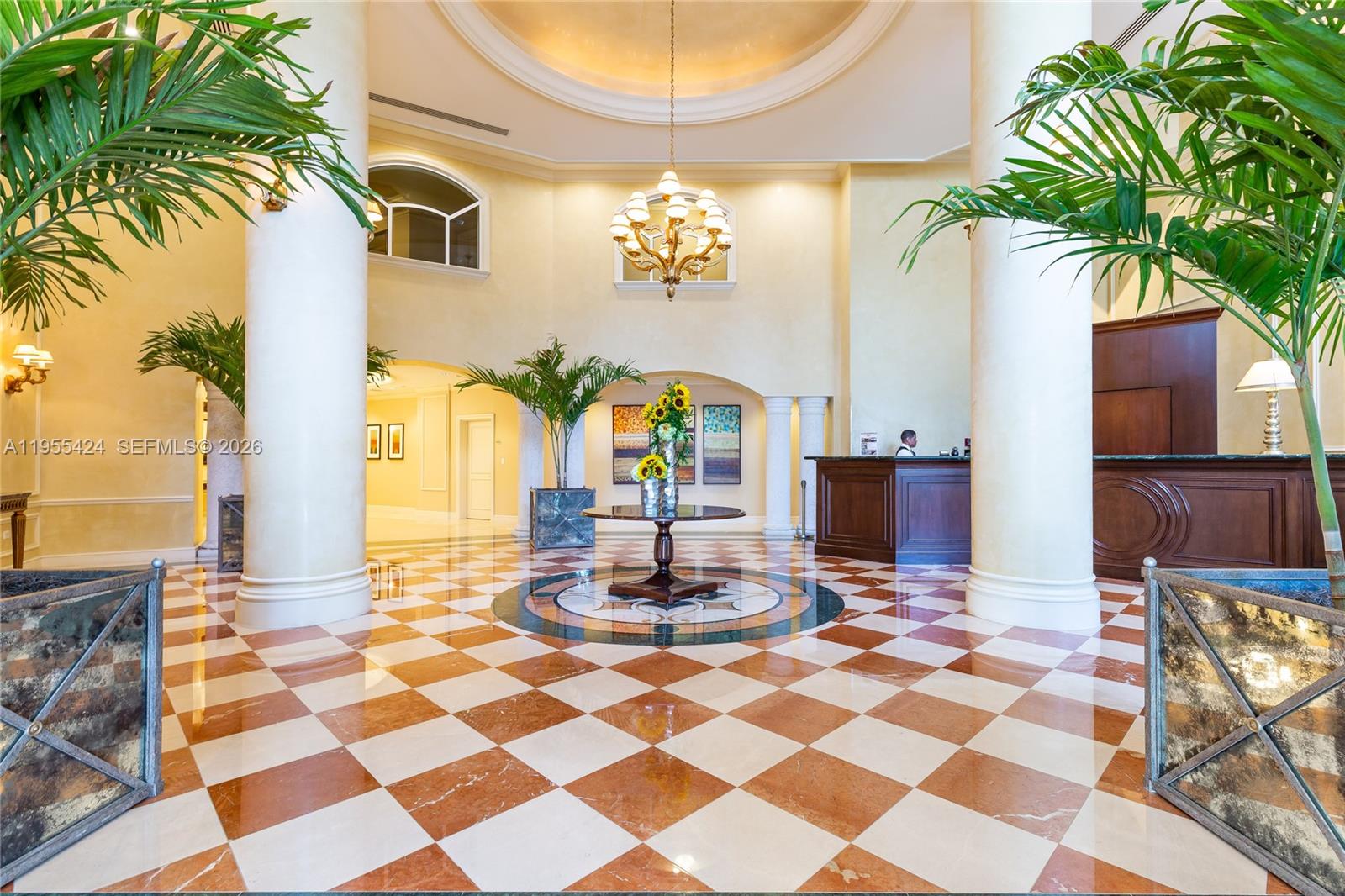 TURNBERRY VLG NO TOWER CO - Residential