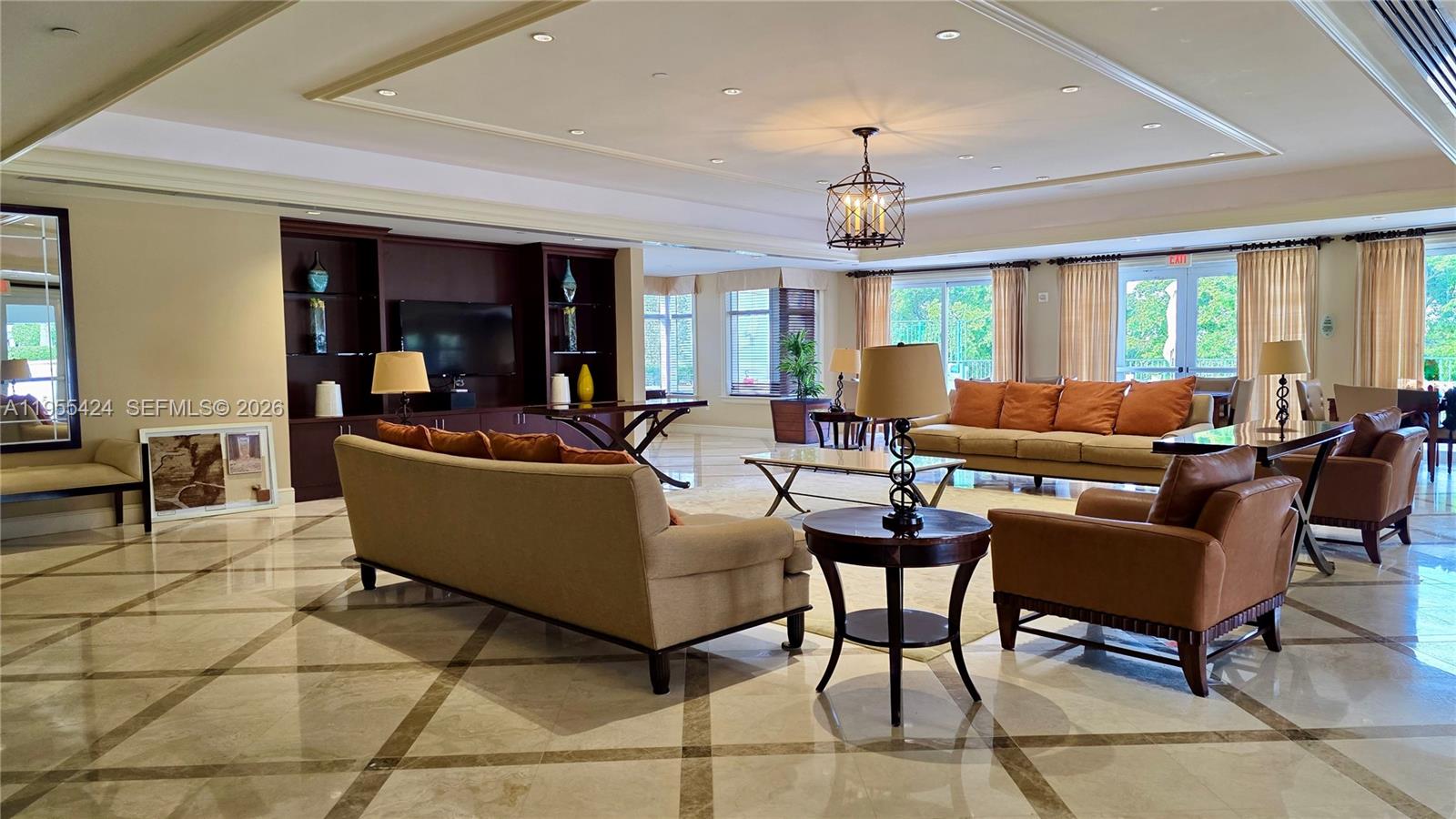 TURNBERRY VLG NO TOWER CO - Residential