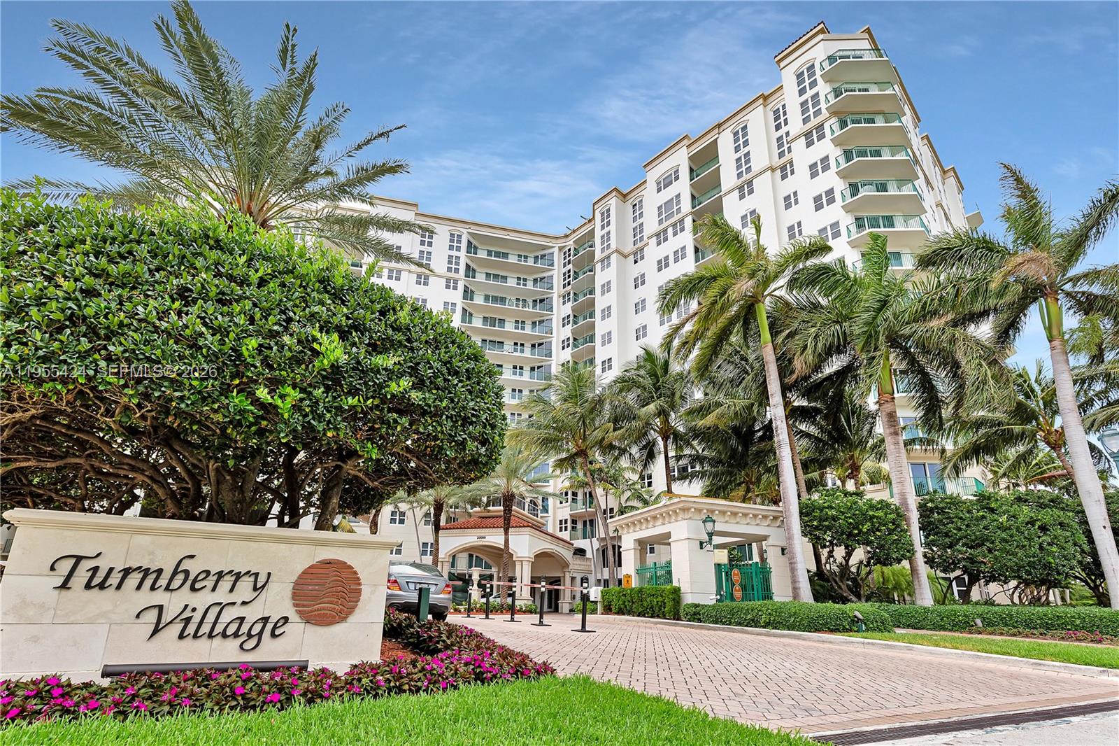 TURNBERRY VLG NO TOWER CO - Residential