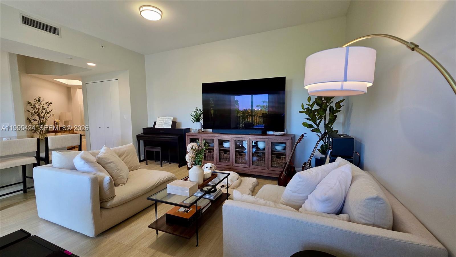 TURNBERRY VLG NO TOWER CO - Residential