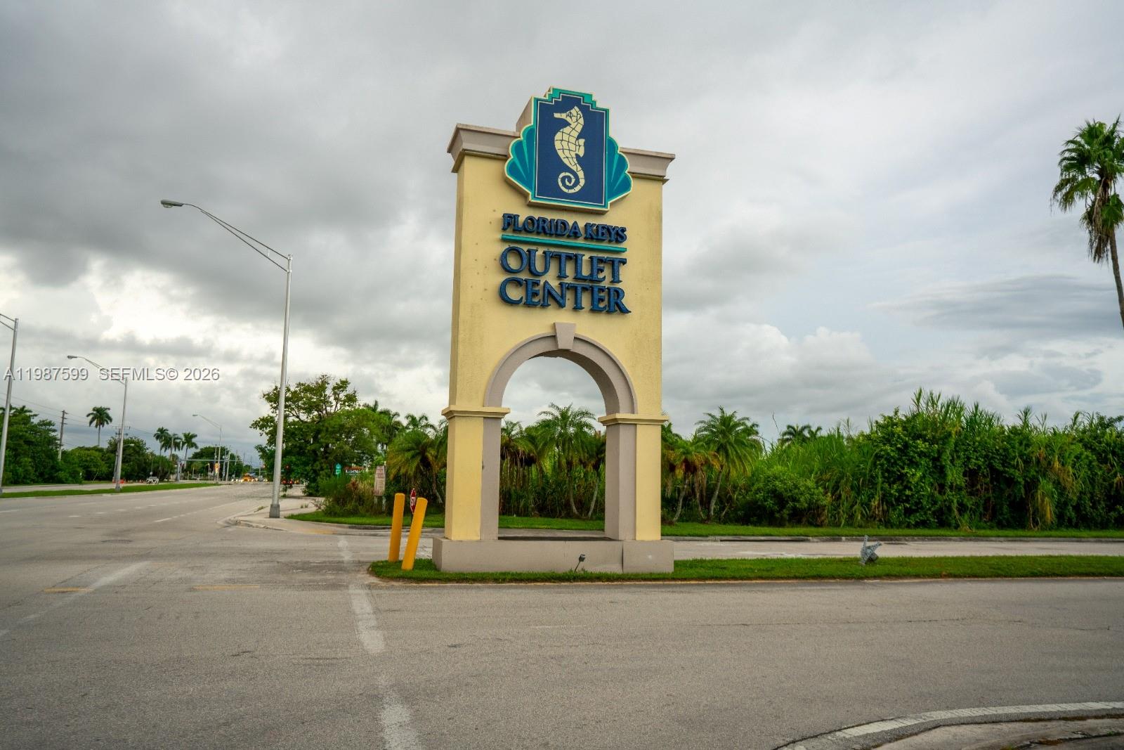 MIAMI LAND AND DEVELOPMEN - Residential Lease