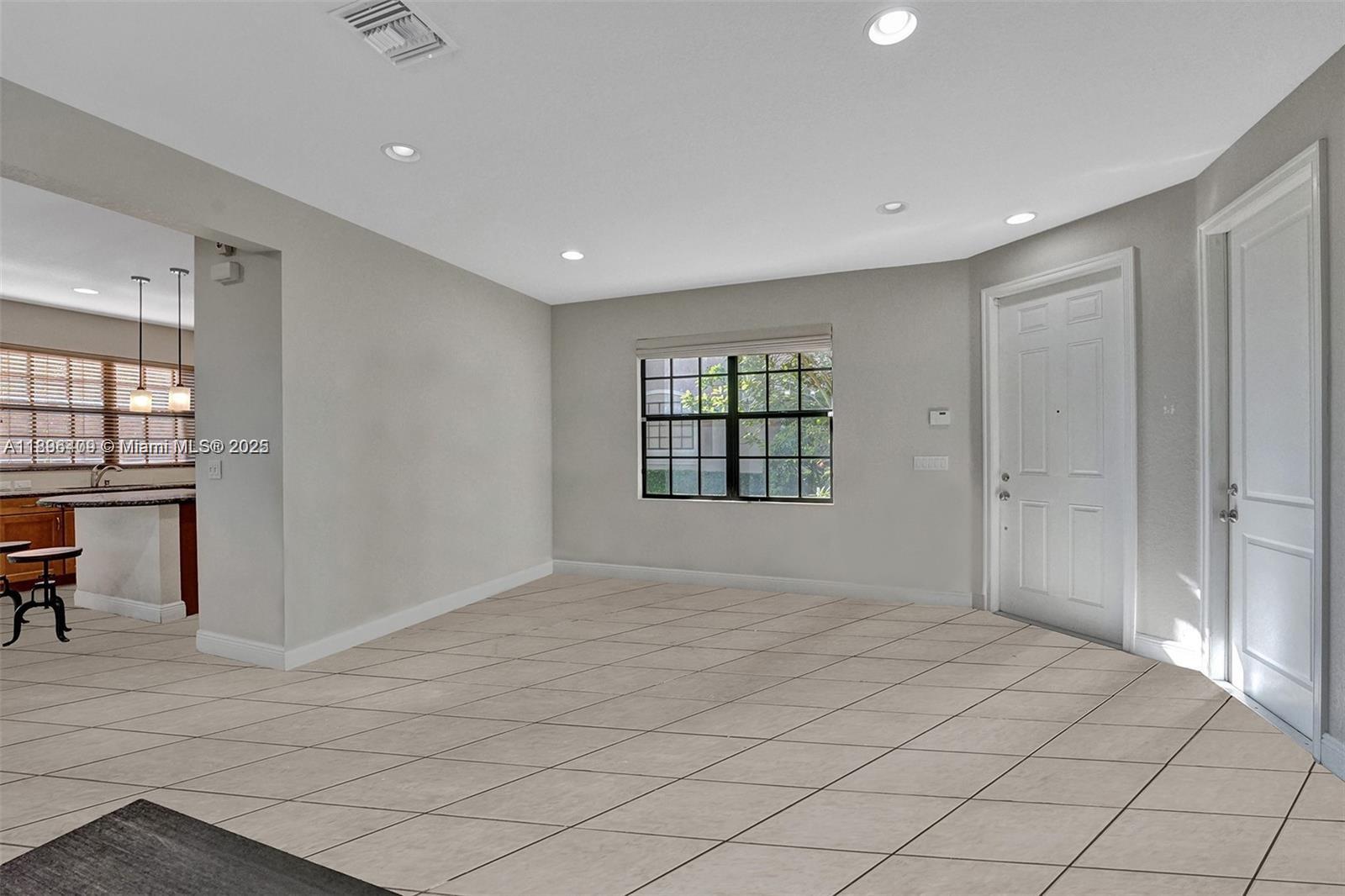 PARKLAND VILLAGE REPLAT O - Residential