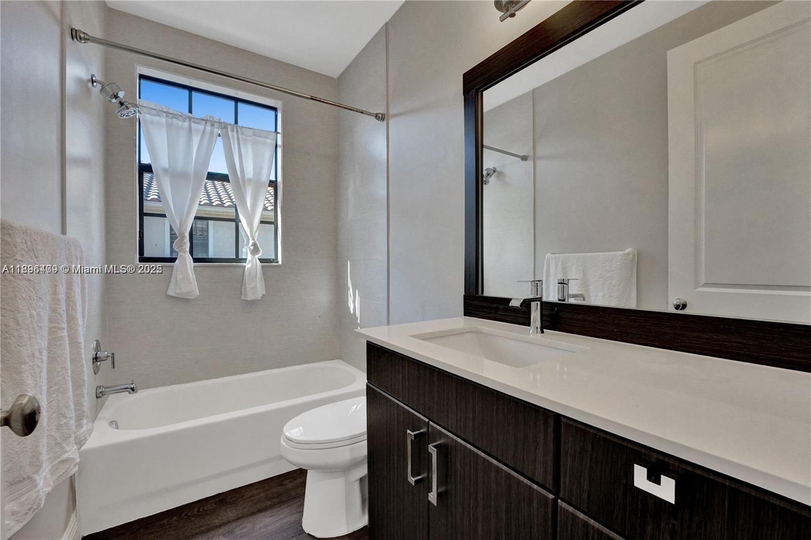 PARKLAND VILLAGE REPLAT O - Residential