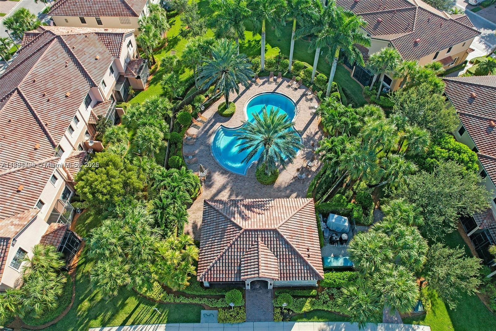 PARKLAND VILLAGE REPLAT O - Residential