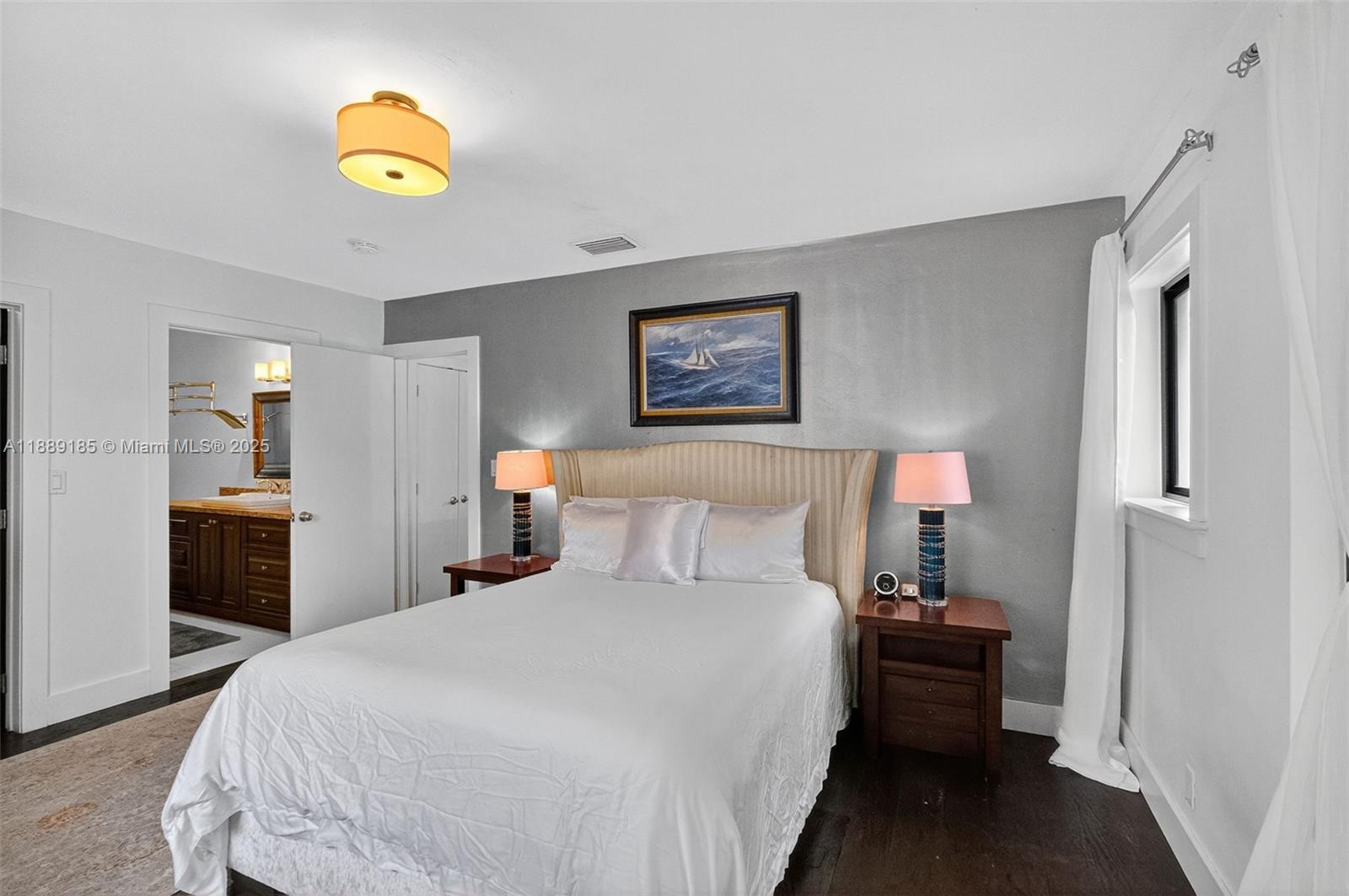 CORAL GABLES RIVIERA - Residential