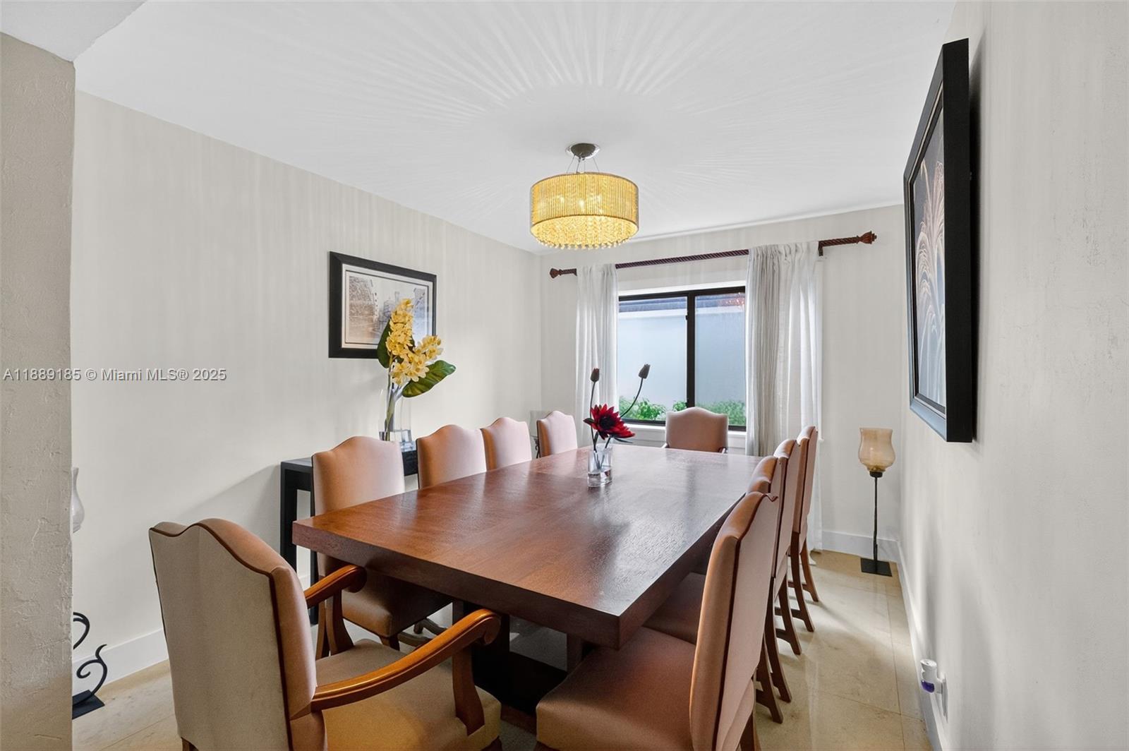 CORAL GABLES RIVIERA - Residential