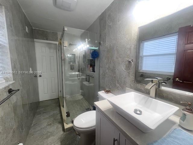 SUNRISE GOLF VILLAGE SEC - Residential