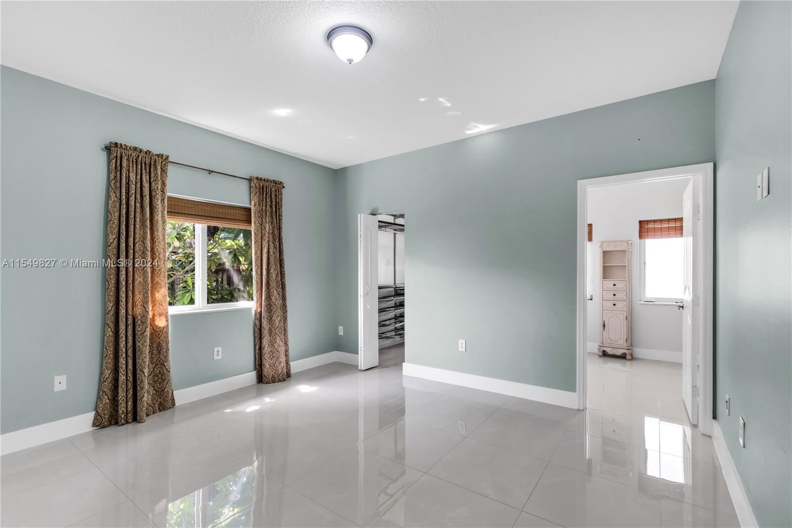 MILON VENTURE - Residential