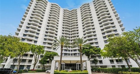 Photo of 3300 NE 192nd St #214, Aventura, FL 33180 (MLS # A11855529)