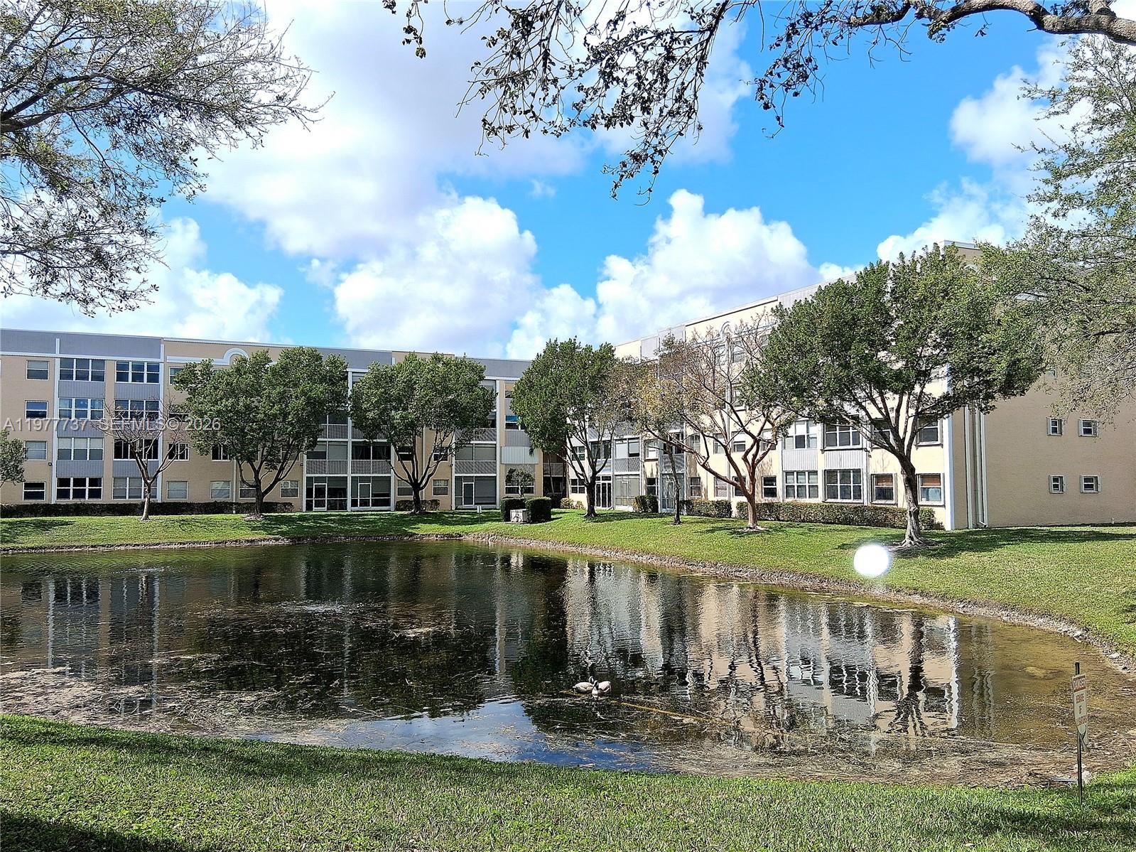 SUNRISE LAKES 206 CONDO - Residential