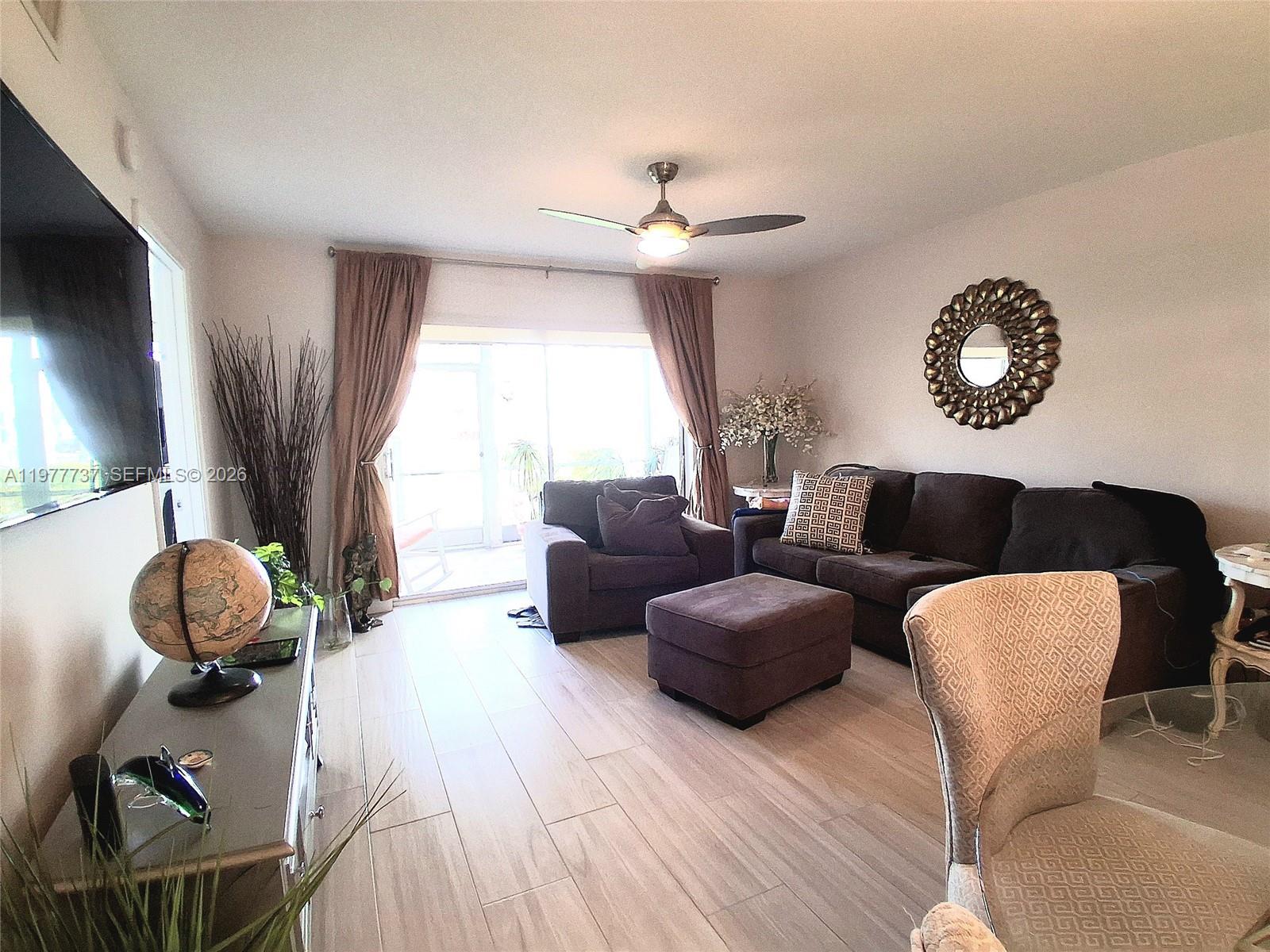 SUNRISE LAKES 206 CONDO - Residential