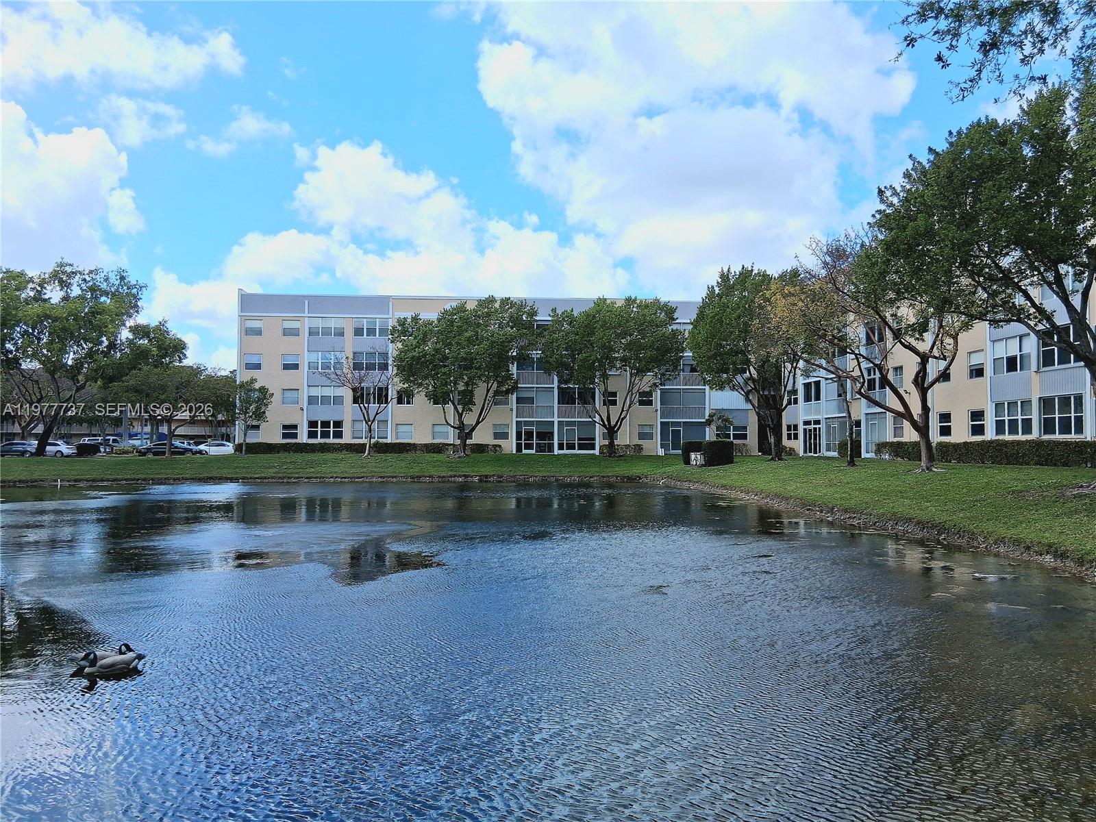 SUNRISE LAKES 206 CONDO - Residential