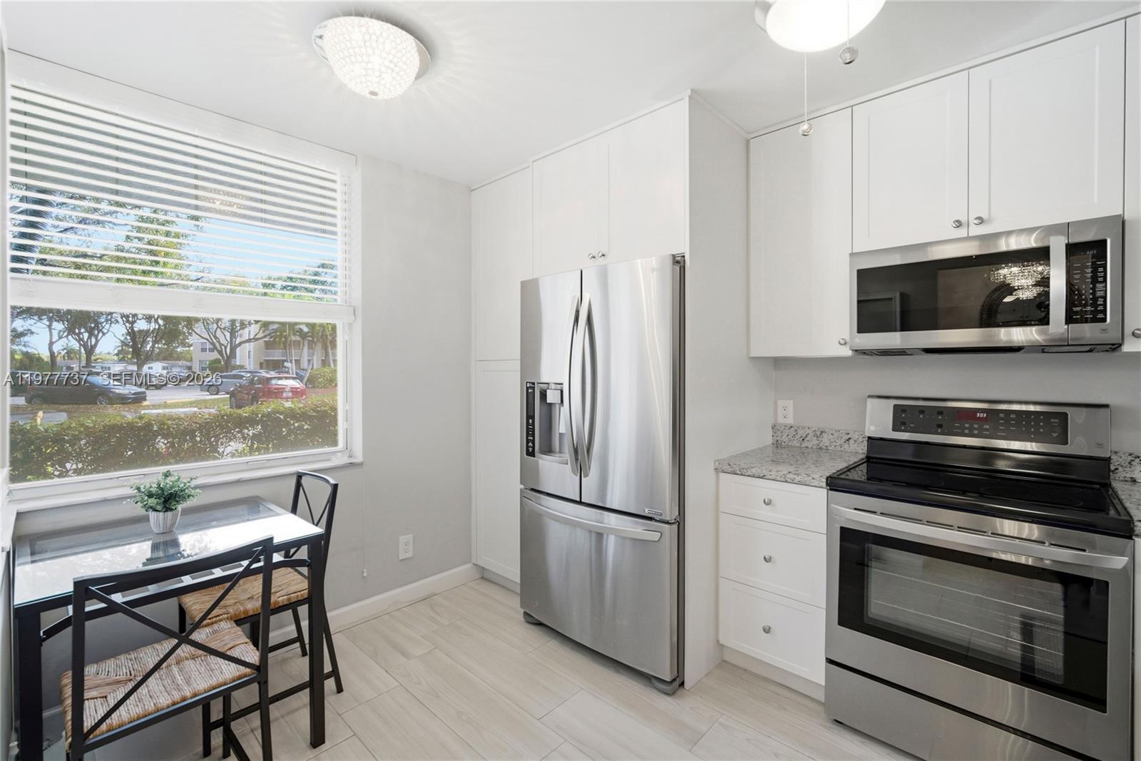 SUNRISE LAKES 206 CONDO - Residential