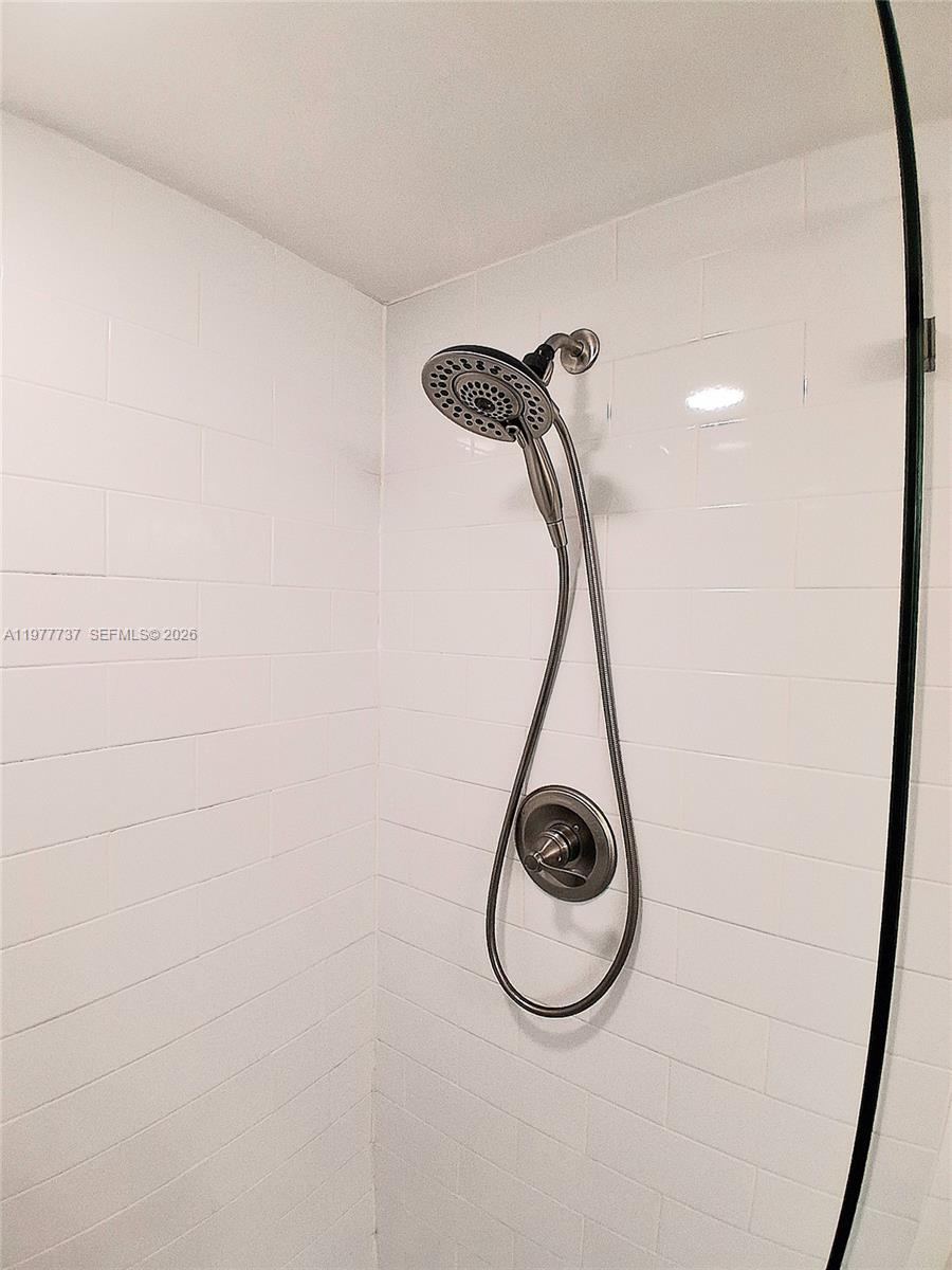 SUNRISE LAKES 206 CONDO - Residential