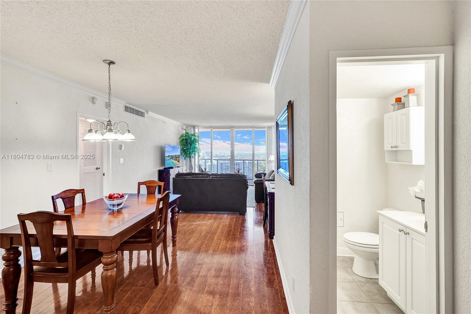 2501 S Ocean Dr 1628 (Available NOW)