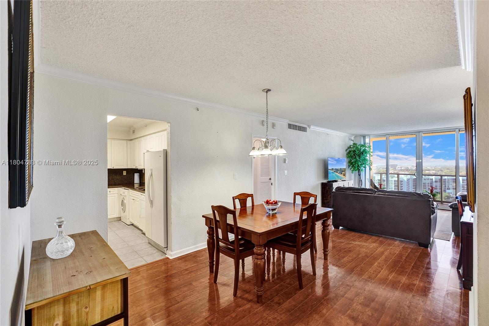 2501 S Ocean Dr 1628 (Available NOW)