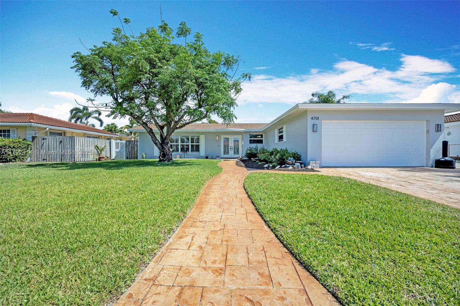 Property for Sale at 4701 Garfield St, Hollywood, Broward County, Florida - Bedrooms: 4 
Bathrooms: 2  - $930,000