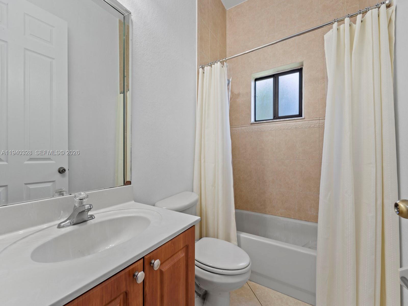 ESTATE MANSIONS - Residential