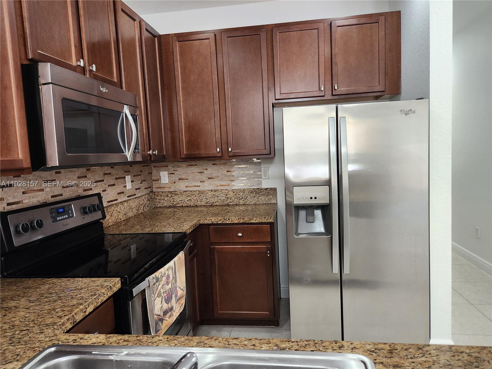 COBBLESTONE II - Residential Lease