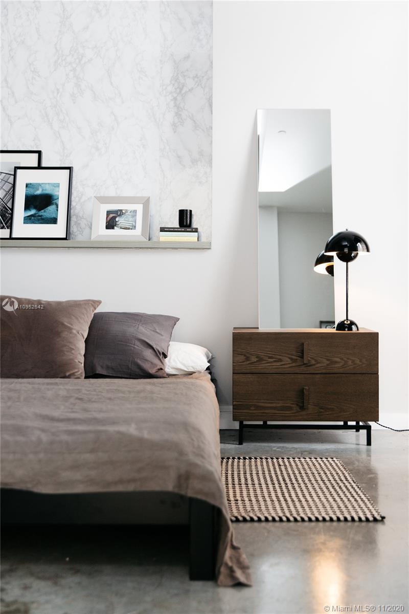 CENTRO CONDO - Residential Lease