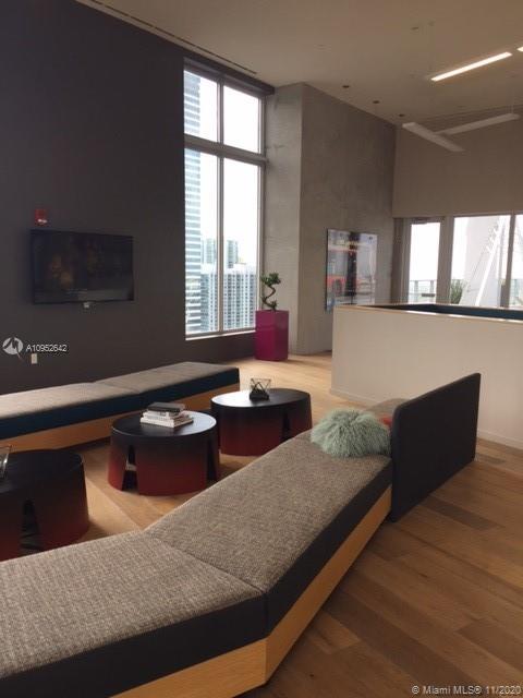 CENTRO CONDO - Residential Lease