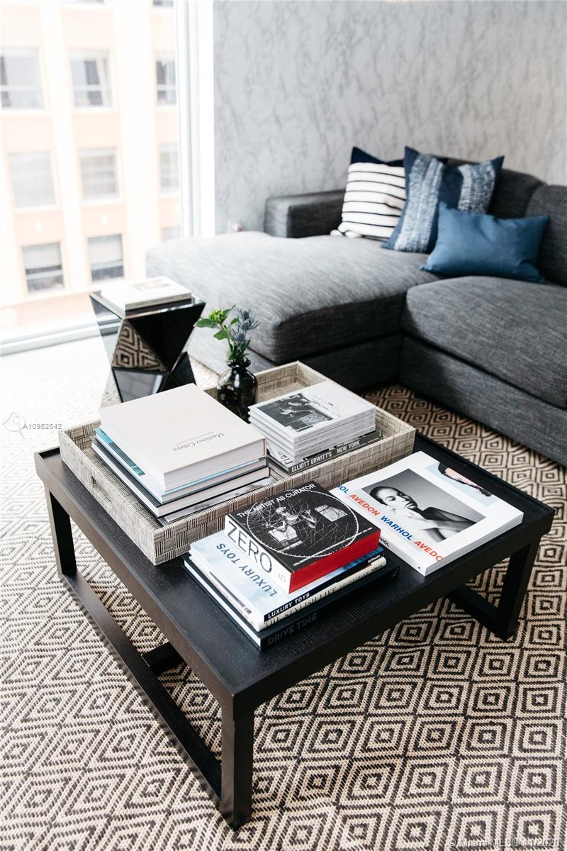 CENTRO CONDO - Residential Lease