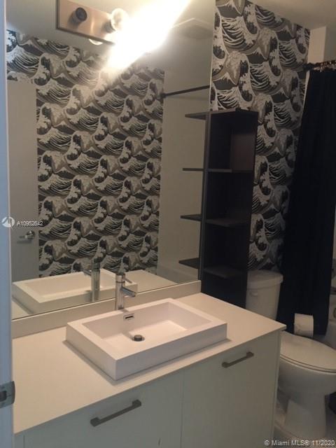 CENTRO CONDO - Residential Lease