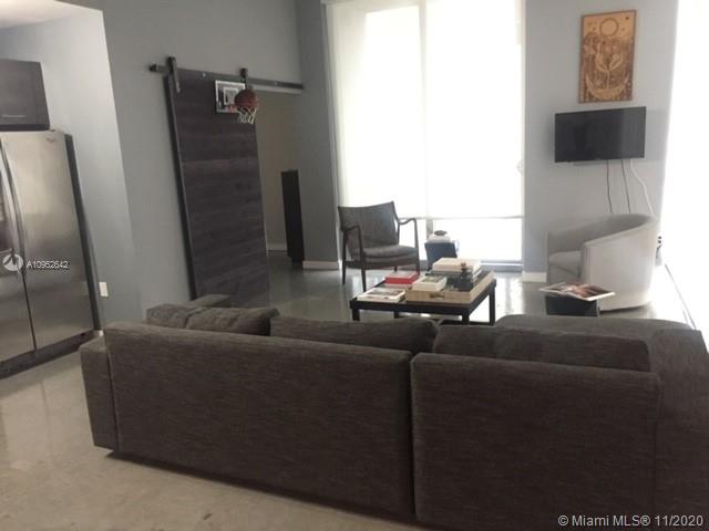 CENTRO CONDO - Residential Lease