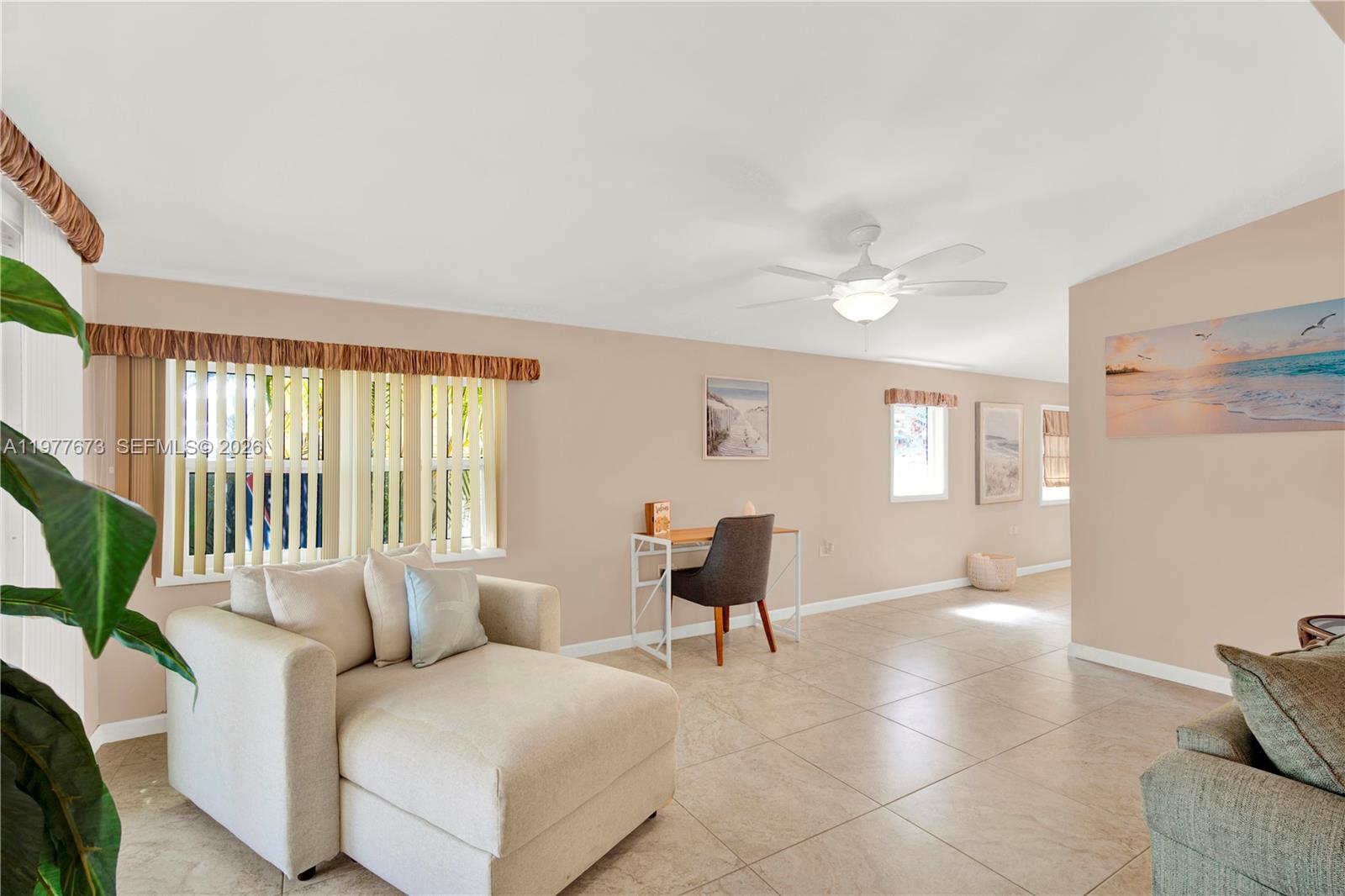 HARBOR ISLE - Residential