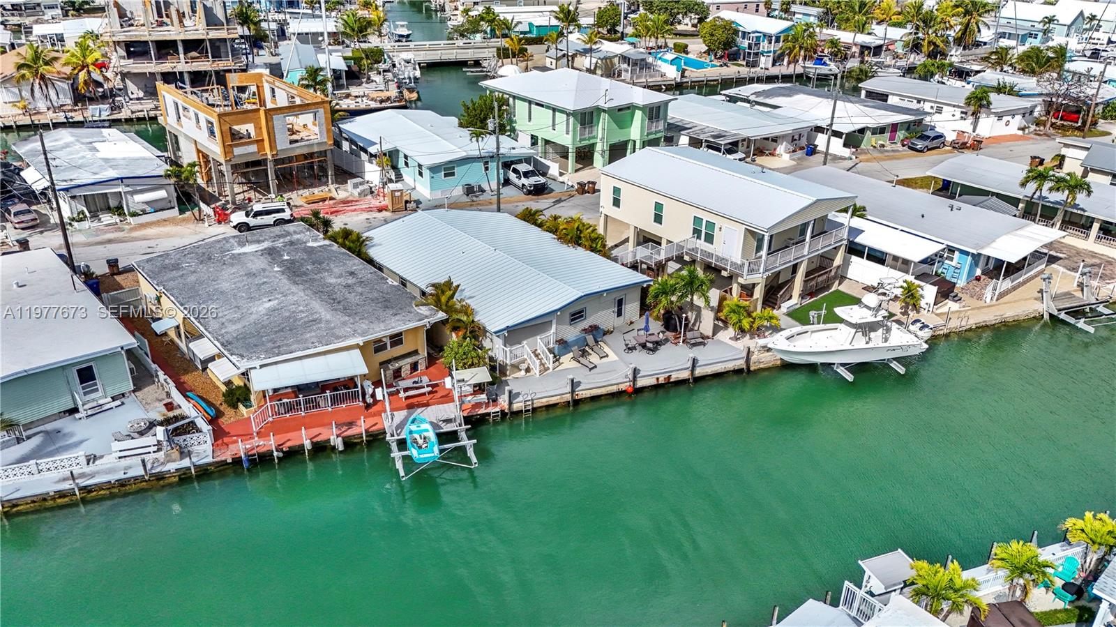 HARBOR ISLE - Residential