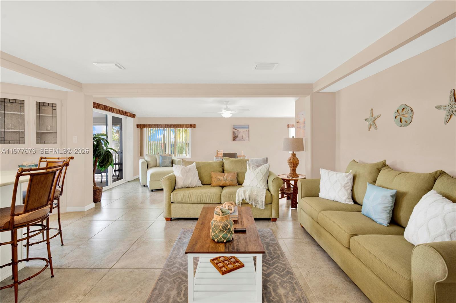 HARBOR ISLE - Residential