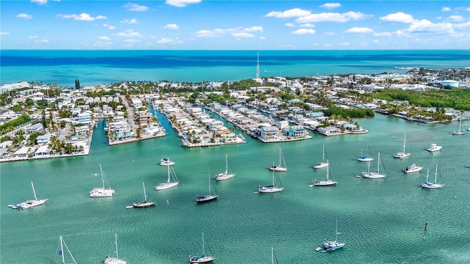 HARBOR ISLE - Residential