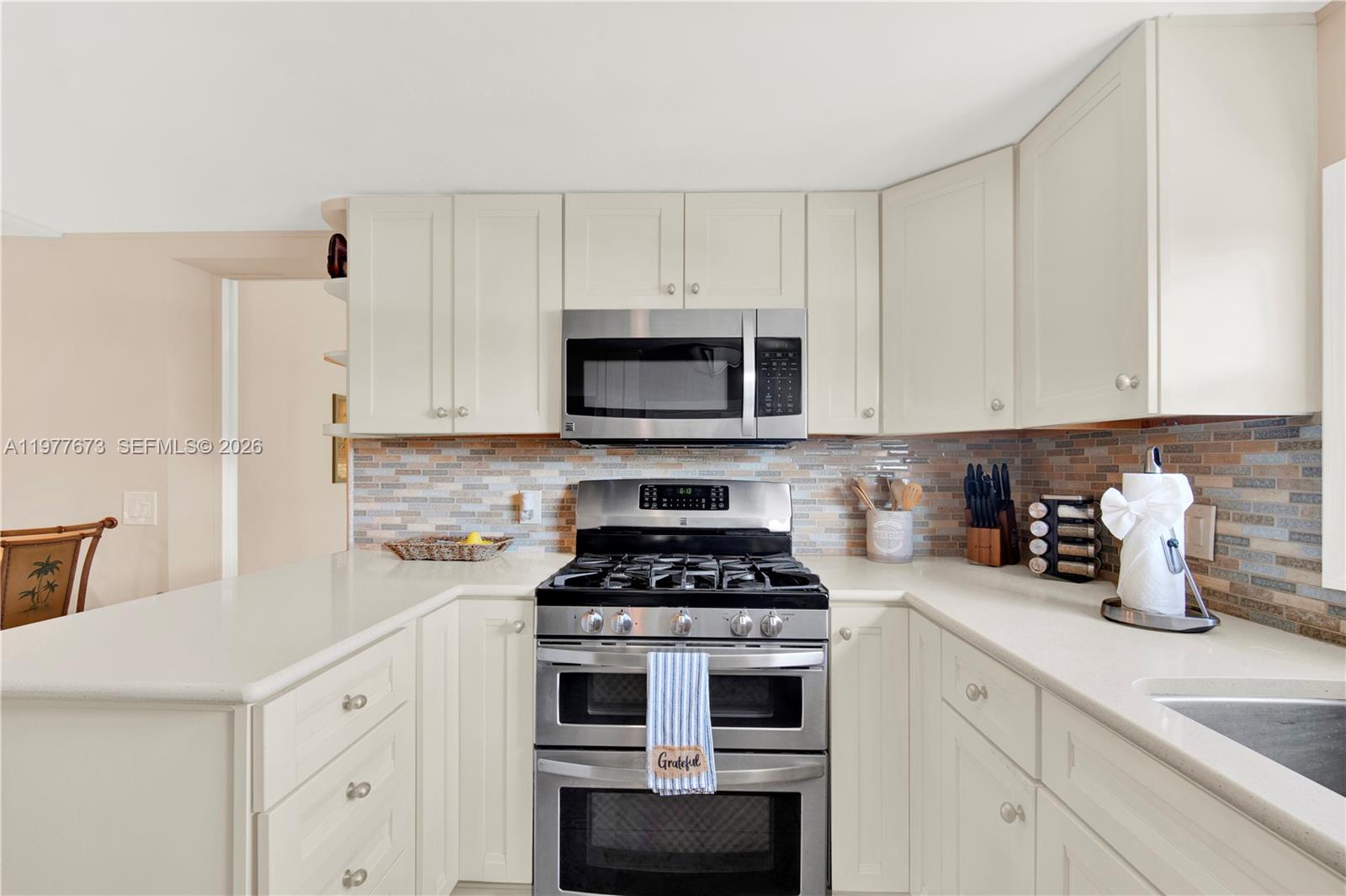 HARBOR ISLE - Residential