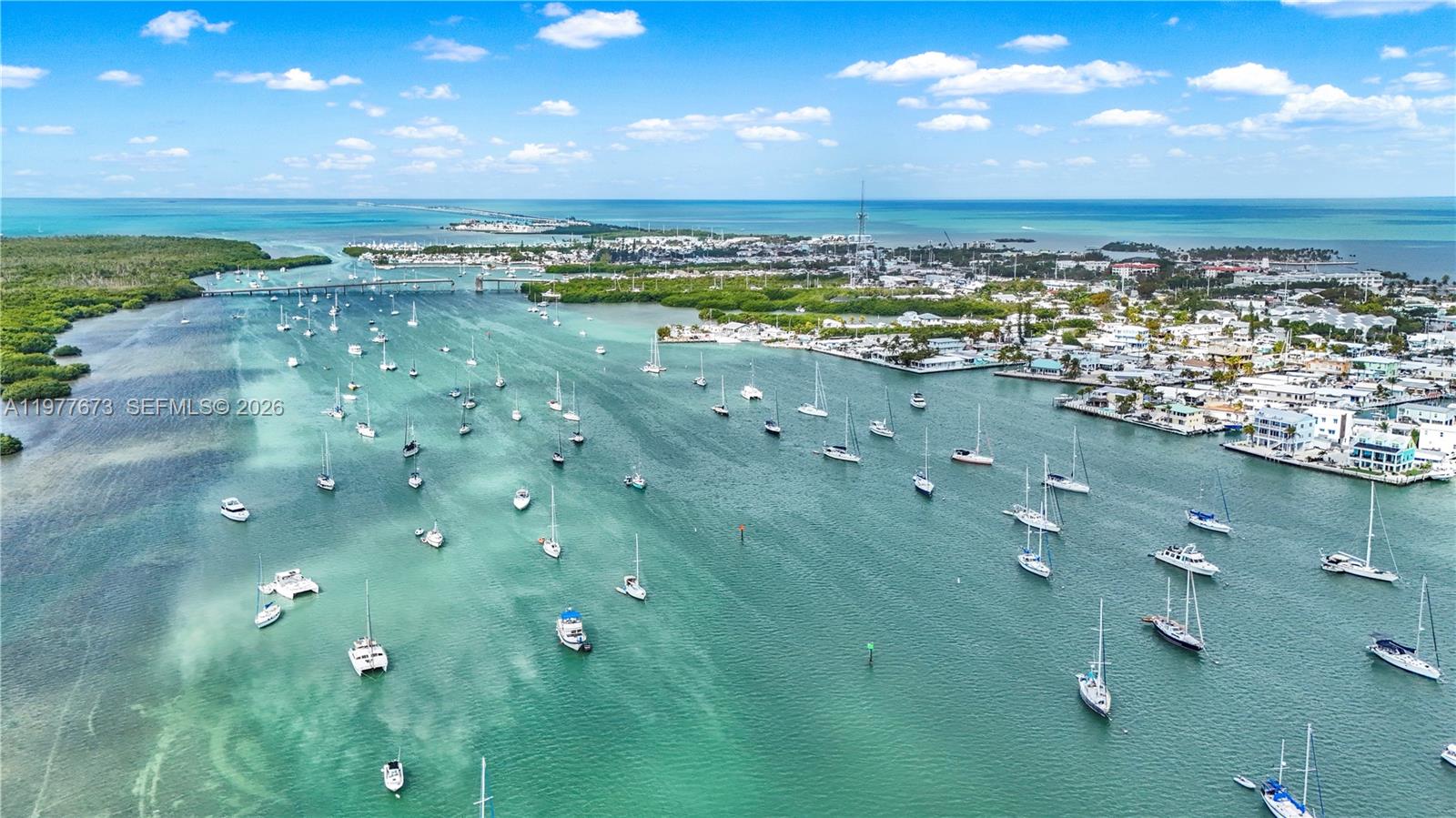 HARBOR ISLE - Residential