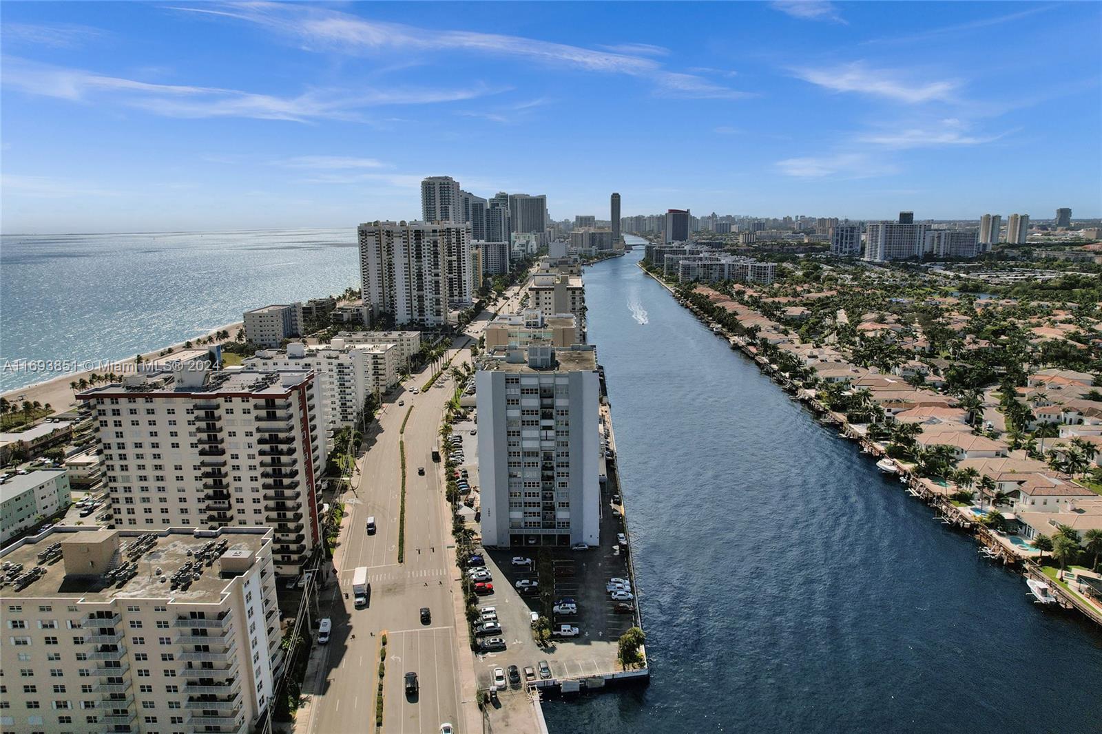 TRAFALGAR TOWERS CONDOMIN - Residential