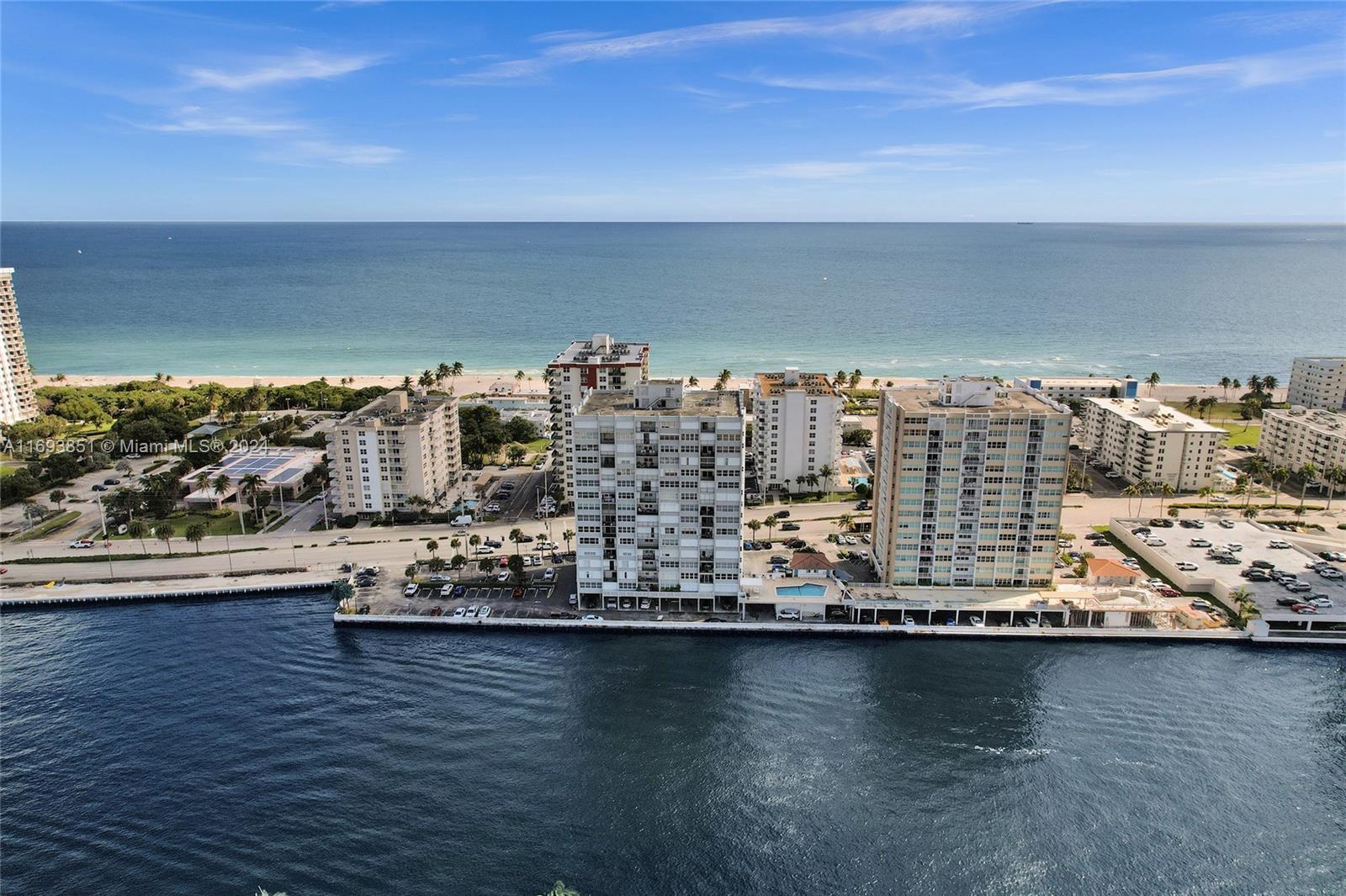 TRAFALGAR TOWERS CONDOMIN - Residential