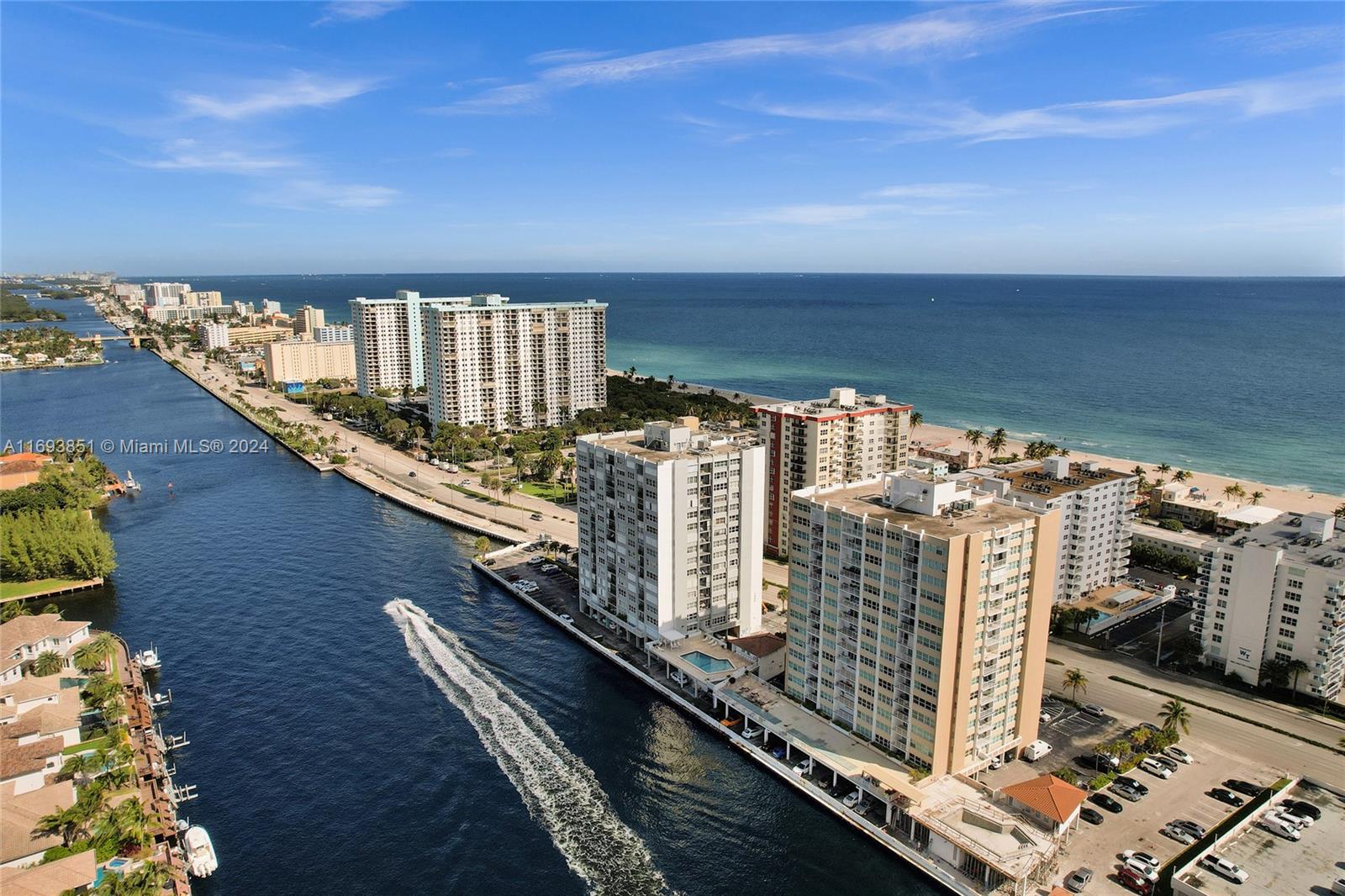 TRAFALGAR TOWERS CONDOMIN - Residential