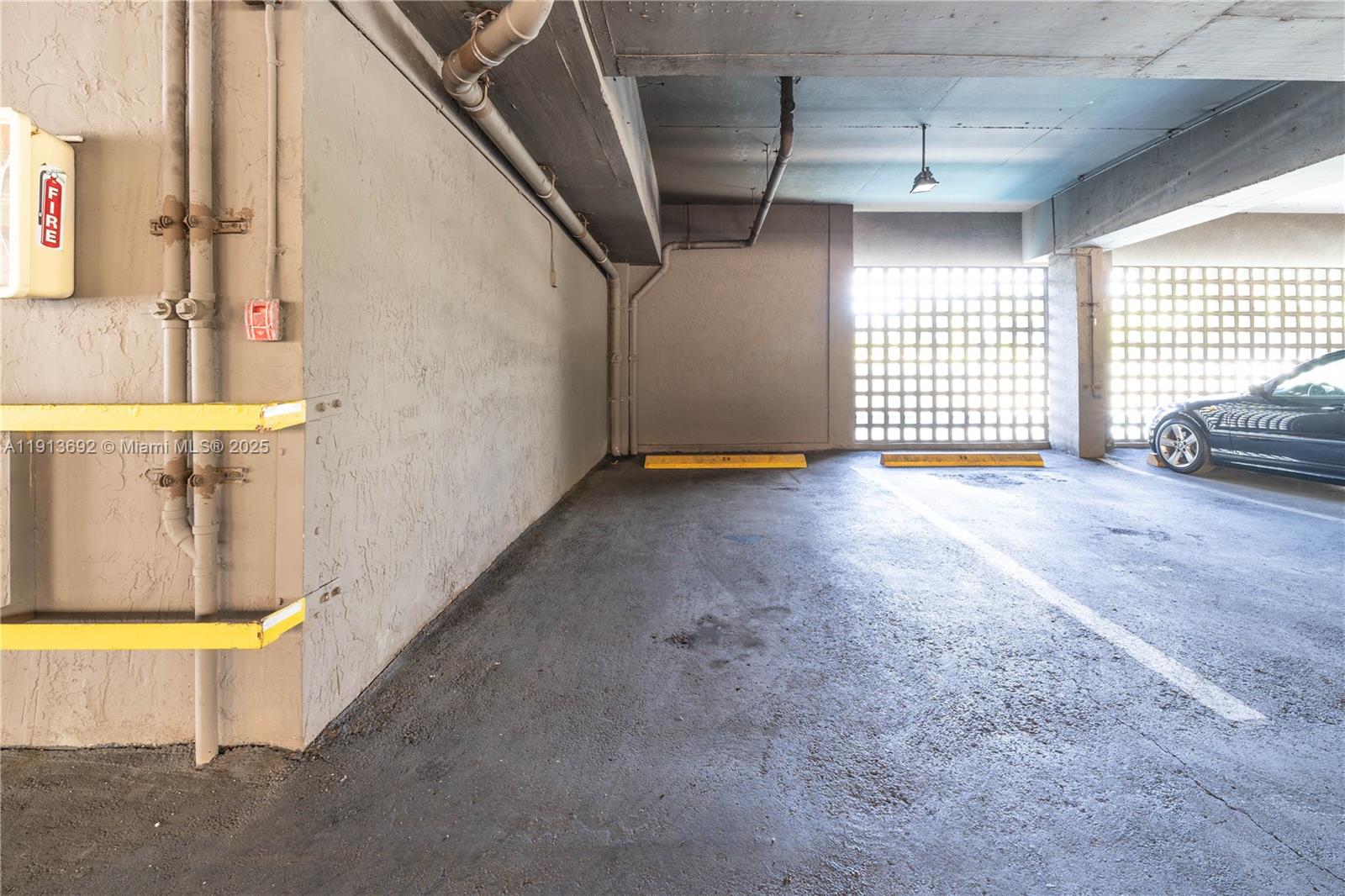 LAKE BEACH CLUB CONDO - Residential Lease