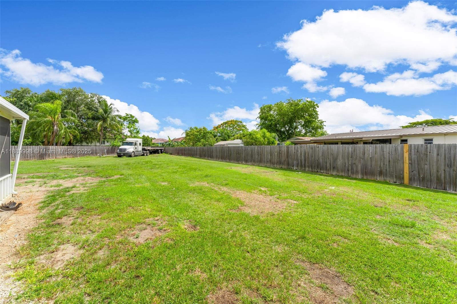 UNIVERSAL ESTATES SOUTH A - Residential