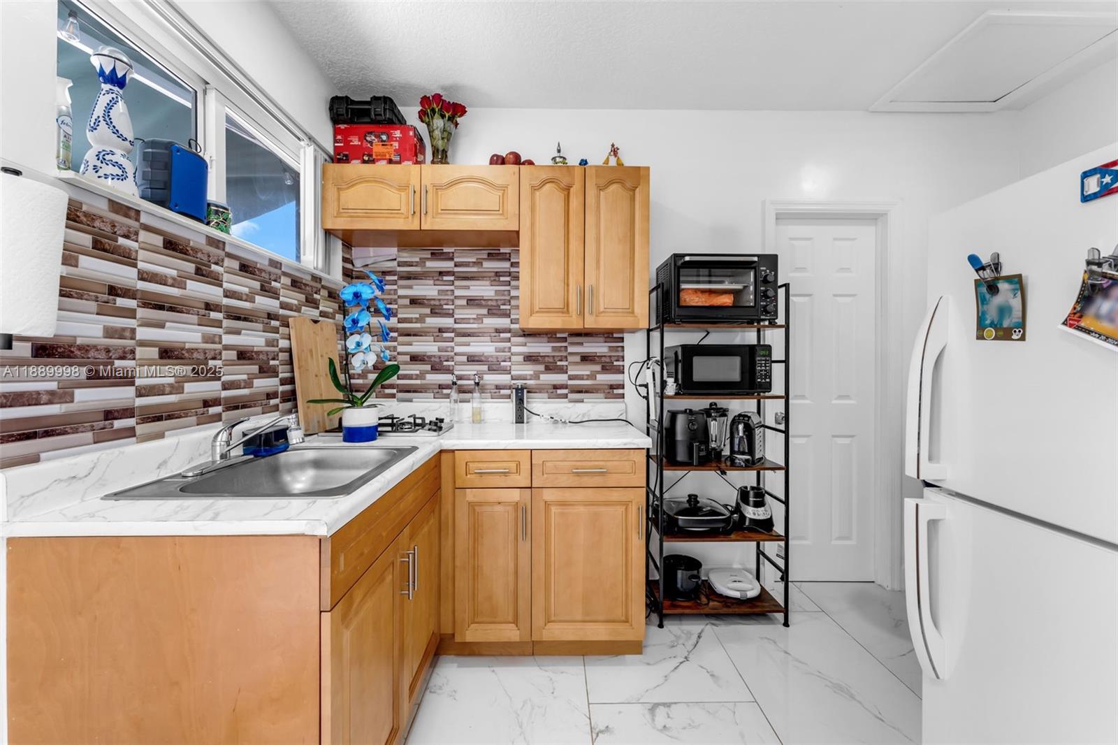 UNIVERSAL ESTATES SOUTH A - Residential