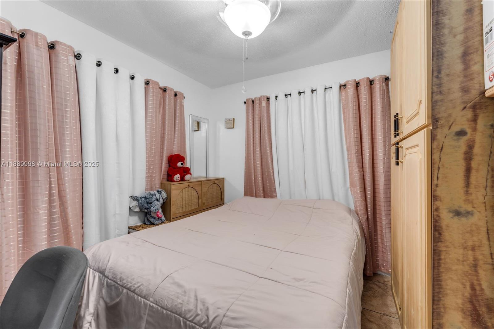 UNIVERSAL ESTATES SOUTH A - Residential