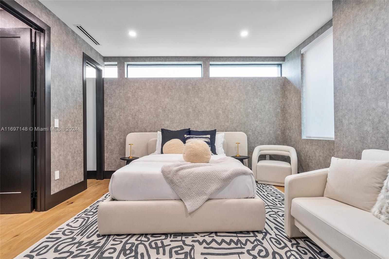 BUENA VISTA HEIGHTS ADDN - Residential Lease