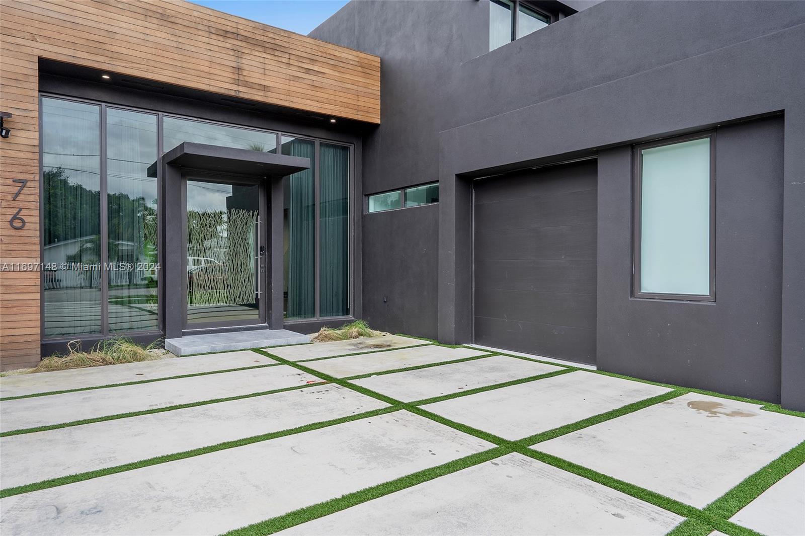 BUENA VISTA HEIGHTS ADDN - Residential Lease