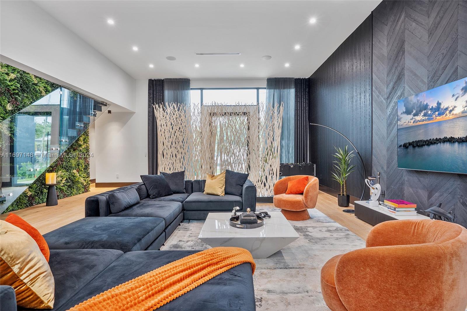 BUENA VISTA HEIGHTS ADDN - Residential Lease