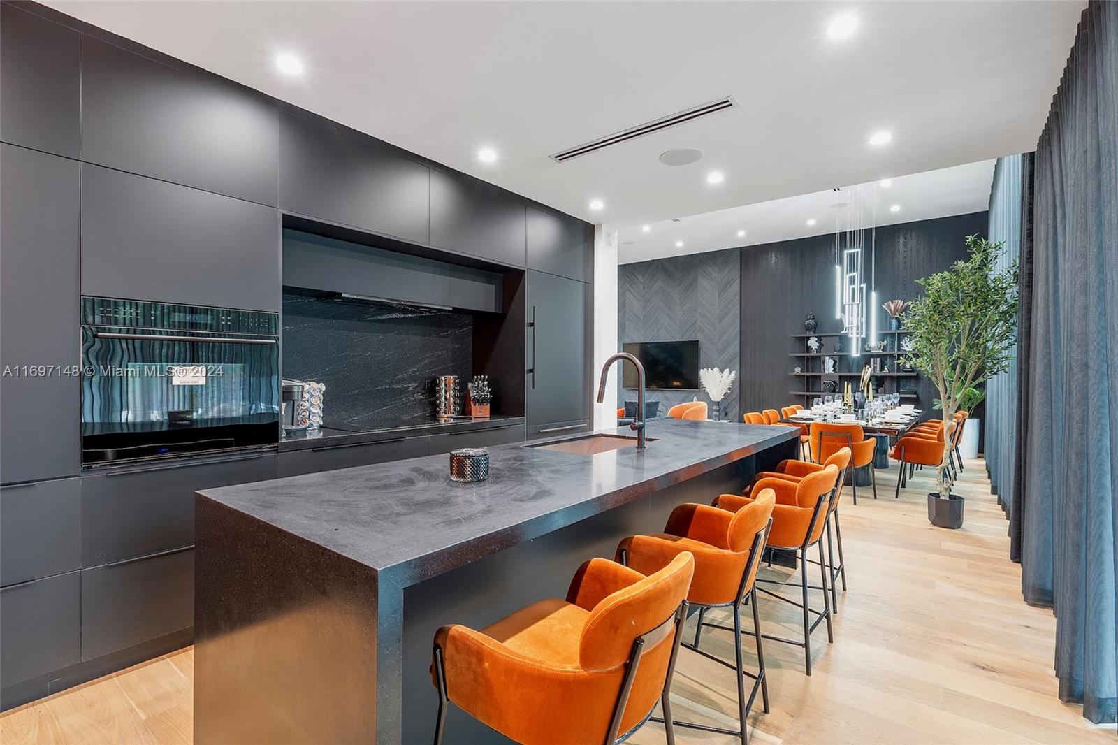 BUENA VISTA HEIGHTS ADDN - Residential Lease