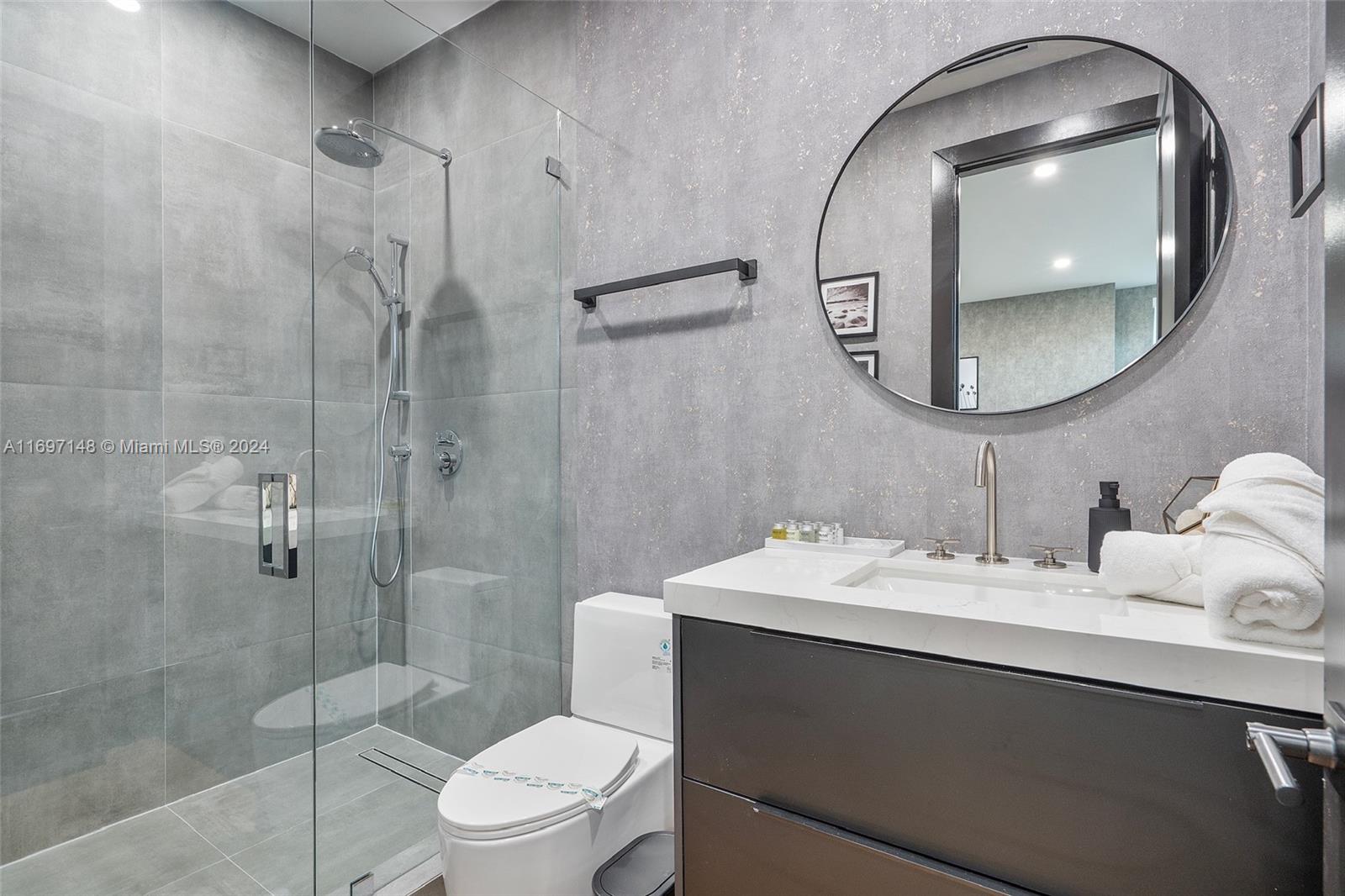 BUENA VISTA HEIGHTS ADDN - Residential Lease
