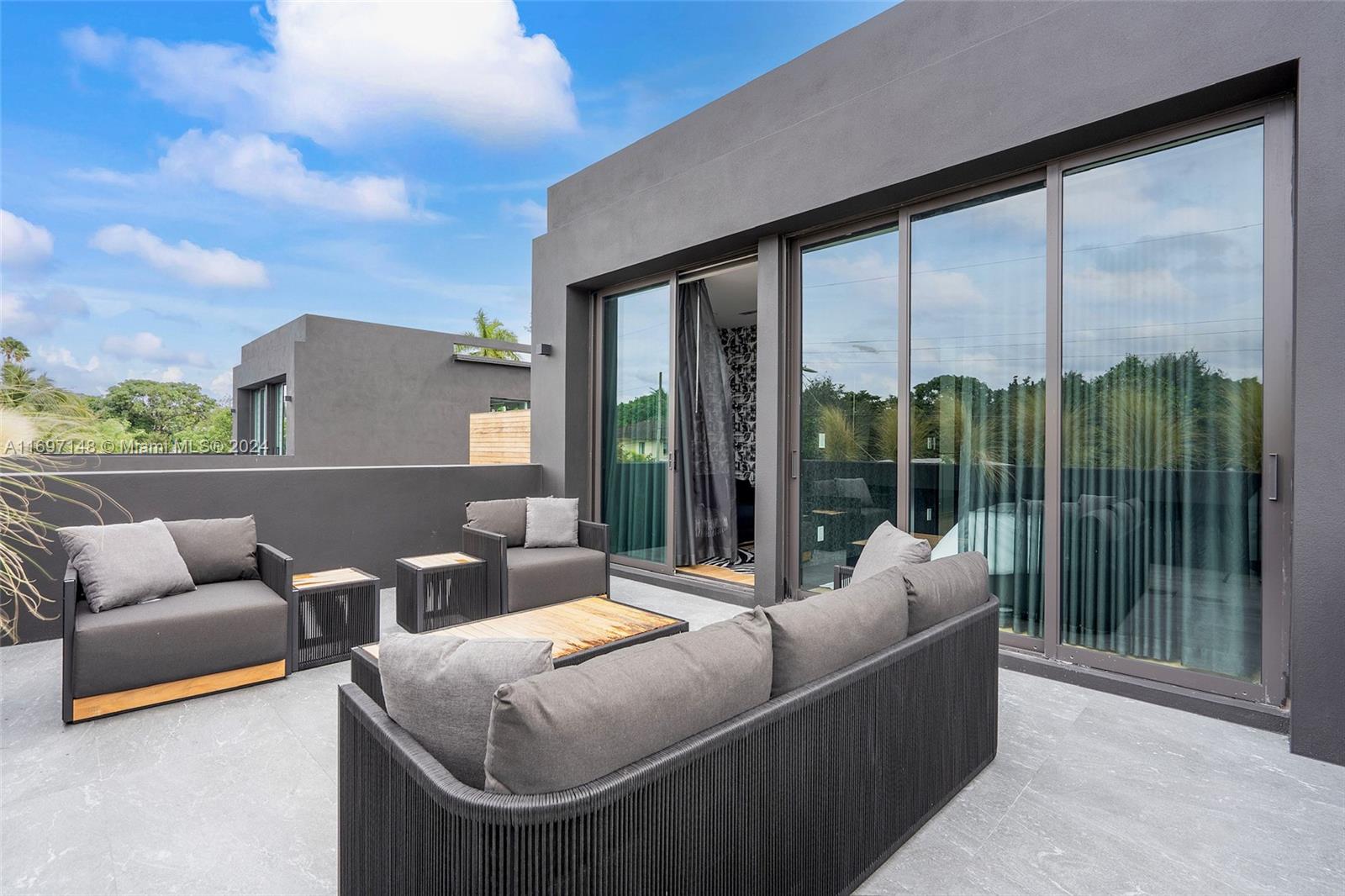 BUENA VISTA HEIGHTS ADDN - Residential Lease