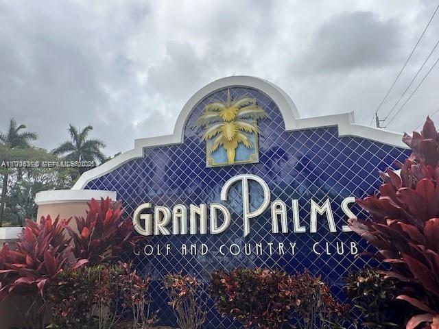 HOLLYWOOD LAKES COUNTRY C - Residential Lease