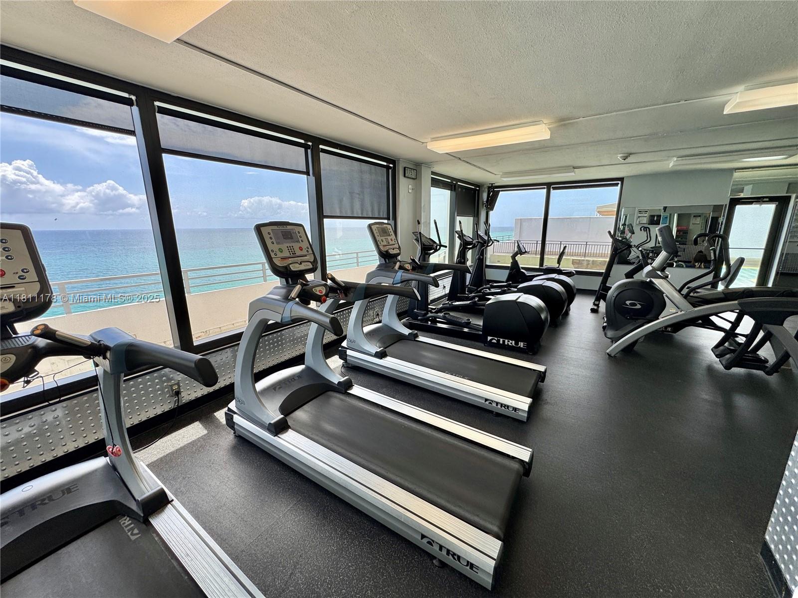 OCEANSIDE PLAZA CONDO - Residential