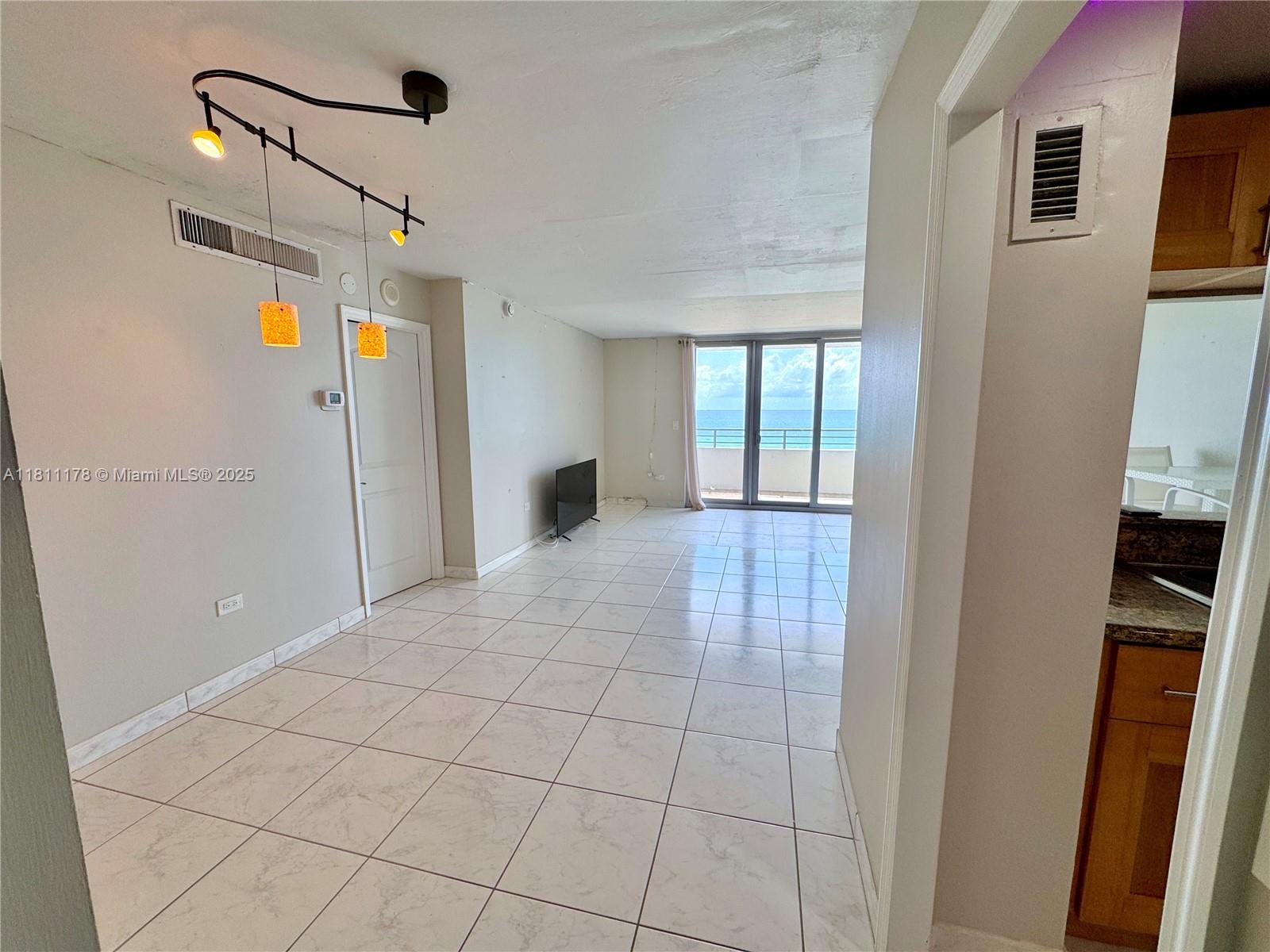 OCEANSIDE PLAZA CONDO - Residential